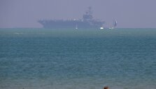 Tolumoje matomas &bdquo;USS George H.W. Bush&ldquo; lėktuvne&scaron;is