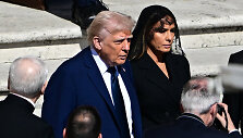 Donaldas Trumpas ir Melania Trump / AFP