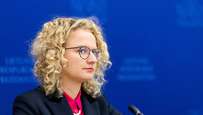 Au&scaron;rinė Armonaitė