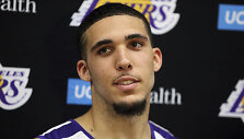 LiAngelo Ballas pasirodė &bdquo;Los Angeles Lakers&ldquo; pratybose.