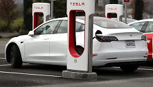 &bdquo;Tesla&ldquo; greitojo įkrovimo stotelės &bdquo;Supercharger&ldquo;