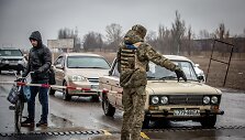 DNR ir Ukrainos administracinės linijos kirtimo punktas
