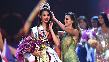 &bdquo;Mis Visatos&ldquo; nugalėtoja Catriona Gray