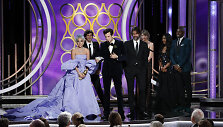 Lady Gaga ir kiti dainos &bdquo;Shallow&ldquo; bendraautoriai