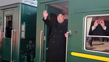 Kim Jong Unas i&scaron;vyko į Vietnamą
