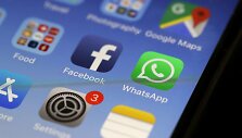 &bdquo;Facebook&ldquo; programėlė &bdquo;iPhone&ldquo; telefone