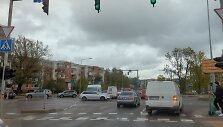 Įvykio vietoje Žalgirio, Rinktinės ir Apkasų g. sankyžoje: susidūrė &bdquo;Audi&ldquo; ir &bdquo;Fiat&ldquo;