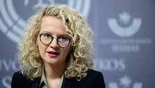 Au&scaron;rinė Armonaitė