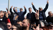 Protestuojantys albanai
