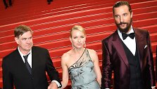 I&scaron; kairės: režisierius Gusas Van Santas ir aktoriai Naomi Watts bei Matthew McConaughey