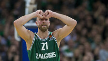 Artūras Milaknis