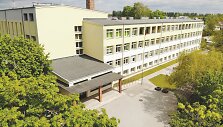 Dėl į Juozo Pauk&scaron;telio progimnaziją vaiką atlydėjusios mamos sukelto konflikto, progimnazijos administracijai teko kviesti policiją
