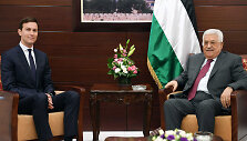 J.Kushneris ir M.Abbasas