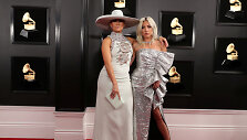 Jennifer Lopez ir Lady Gaga