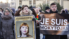 Pedagogų mitingas prie Seimo