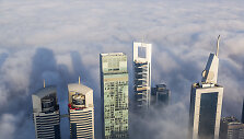 Rūke paskendęs Dubajus 