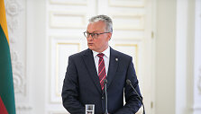 Charles'is Michelis ir Gitanas Nausėda