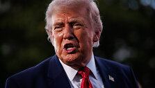 D. Trumpas / Samuel Corum - Pool via CNP / picture alliance / Consolidated News Photos