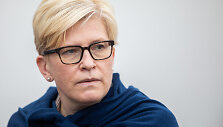 Ingrida &Scaron;imonytė pasiskiepijo trečiąja  vakcinos doze