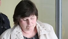 Buvusi Tauragės Martyno Mažvydo progimnazijos buhalterė Ona Žukauskienė teisme savo kaltę pripažino visi&scaron;kai. 