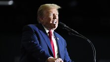 Chris Carlson / AP