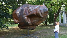 Skulptūra &bdquo;0,01 sekundės&ldquo;