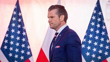 Pete'as Hegsethas / AFP