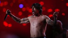 Anthony Kiedis i&scaron; grupės &bdquo;Red Hot Chili Peppers&ldquo;