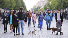 Rudenį  sugrįžusi vasara pakvietė į skverus ir parkus