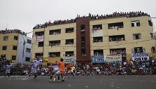 Gatvės futbolo čempionatas Peru sostinėje 