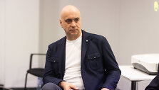Susitikimas su ukrainiečių ra&scaron;ytoju Oleksandru Tere&scaron;čenko ir jo knygos &bdquo;Gyvenimas po 16:30. Po septynerių metų&ldquo; pristatymas