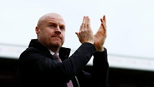 Senas Dyche'as vadovavo &bdquo;Burnley&ldquo; beveik de&scaron;imt metų.
