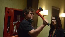 Emilis Vėlyvis &bdquo;Nakties sergėtojų&ldquo; filmavimo užkulisiuose