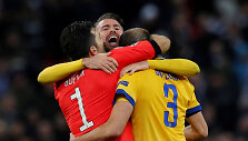 G.Chiellini ir G.Buffonas su &bdquo;Juventus&ldquo; žengė į Čempionų lygos ketvirtfinalį per emocingą vakarą Londone.