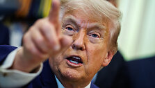 Donaldas Trumpas / Samuel Corum - Pool via CNP / picture alliance / Consolidated News Photos
