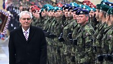 Čekijos kariai ir &scaron;alies prezidentas Milo&scaron;as Zemanas