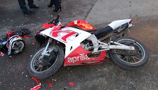 Mopedas &bdquo;Aprilia RS50&ldquo; po avarijos Alytuje 