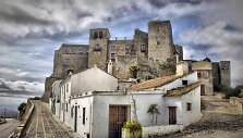 &bdquo;La Posada&ldquo; pilis