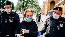 Protestas prie&scaron; Iljos Azaro suėmimą
