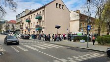 Eilė prie &bdquo;Maisto banko&ldquo;