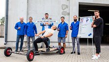 Paskelbti &bdquo;Red Bull muilinių lenktynių&ldquo; vedėjai