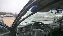 Automobilis &bdquo;Volvo V70&ldquo; po avarijos &Scaron;irvintose