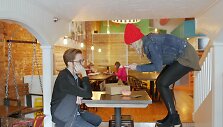 Komi&scaron;kas filmukas parodo &bdquo;Instagram&ldquo; vyrų realybę