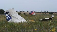 Malaizijos lėktuvo &bdquo;Boeing 777&ldquo; katastrofos vietoje