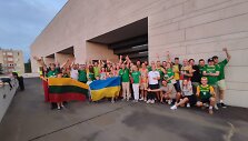Lietuvos sirgaliai per rungtynes Vengrijoje palaikė Ukrainą.