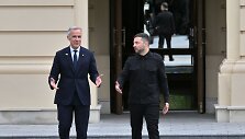 Markas Carney Kyjive su Ukrainos prezidentu / SERGEI SUPINSKY / AFP