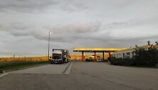 Degalinės &ndash; nei&scaron;vengiama kelionės automobiliu dalis