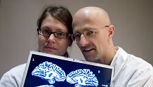 Neurochirurgas Sergio Canavero su kolege Barbara Massa Micon 