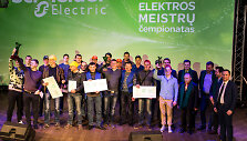 Kauno Žalgirio arenoje paskelbti Lietuvos elektros instaliacijos meistrų čempionato 2015 nugalėtojai.