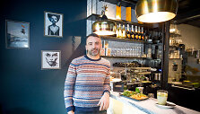 Vienas i&scaron; kavinės įkūrėjų italas Fabrizio Cricchi